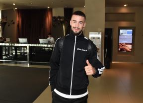 Srpski fudbaler Mihailo Stevanović navija za Zvezdu i Partizan