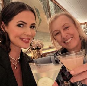martina navratilova i julija lemigova 2.jpeg