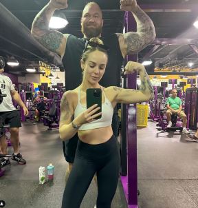 Tor Bjornson i Kelsi Hense izgubili bebu