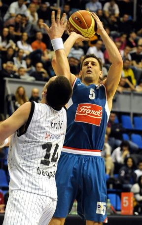 20110315npGiricek2.jpg