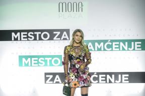 MONA Plaza 057.jpg