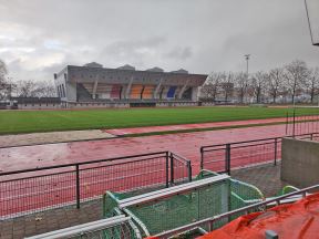 Pomoćni teren Jang bojsaAtletski stadion (2).jpg