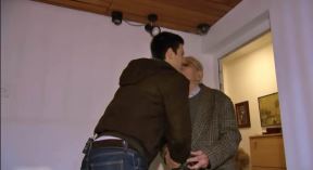 Novak Đoković i deda Vladimir (2).jpg