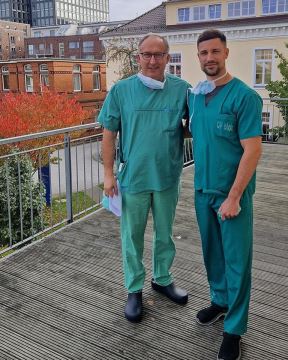 Dr Dr Vujovic.png