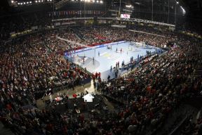 20131222mmArena01.JPG