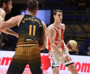 CRVENA_ZVEZDA_vs_IGOKEA_26 copy.jpg