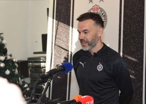 Partizan pripreme okupljanje 3.jpg
