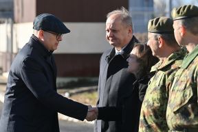 VOJNO ZDRAVSTVO DOBILO 15 NOVIH SANITETA (2).jpg