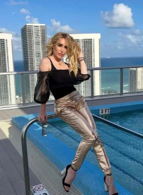 Fatima Florez 4.jpg