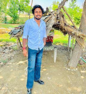 Dipak (4).png