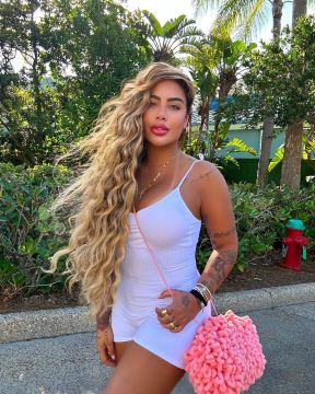 rafaella_1683671786_3099186029283233279_38821118.jpg