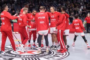 Nikola Milutinov izviždan pred Partizan Olimpijakos