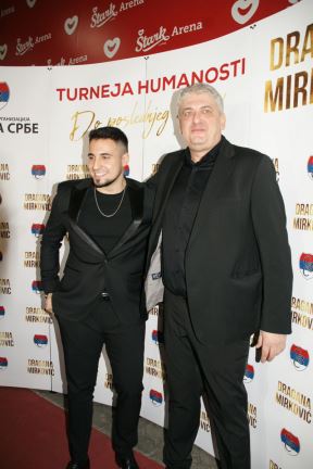 dragana-mirkovic-foto-kobra-34-830x0.jpg