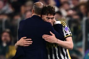Dušan Vlahović, Maks Alegri, Juventus