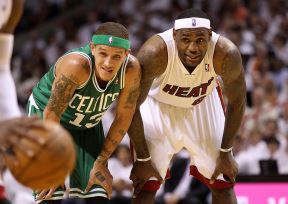 Delonte Vest, Lebron Džejms