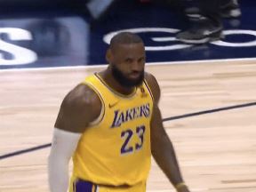 Lebron Džejms (3).jpg