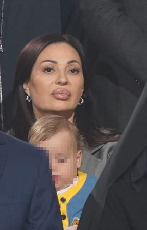 ceca3.jpg