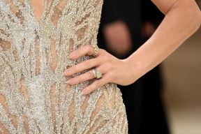 Dženifer Lopez Met Gala 2024.jpg