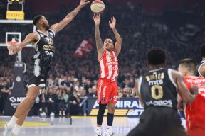 Crvena zvezda Partizan Košarka (15).JPG