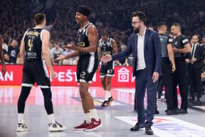 Crvena zvezda Partizan Košarka (5).JPG