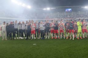 0MSM2398A.JPG