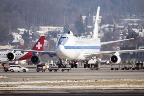 Boeing E-4B
