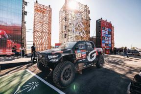 Toyota GR DKR Hilux Evo T1U.jpg