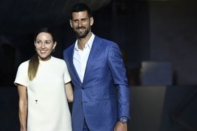 Jelena Đoković u najpopularnijim pantalonama za jesen 2024