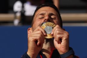 Novak, medalja (8).jpg