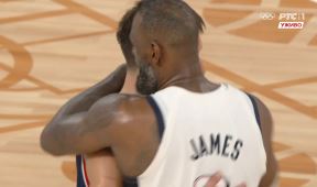 Bogdanović Lebron Džejms.jpg