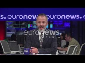 Albanski novinar nosio majicu Srbije, pretili mu smrću
