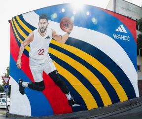 Vasilije Micić mural na Karaburmi (1).jpg