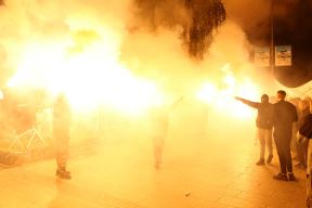 Novi Pazar protest navijača (2).jpg
