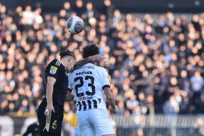 FK Partizan vs FK Čukarički  (3).JPG