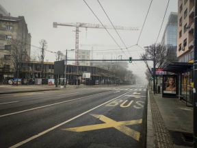 Beograd magla puste ulice 1 (13).jpg