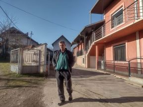 Fotografije gde je mladić napao komšije svoje babe i dede (4).jpg