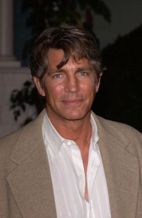 Erik Roberts (2).jpg