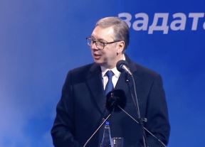 vucic u jagodini.jpg