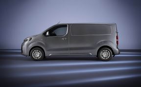 toyota-professional-proace-ext-03 copy.jpg