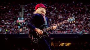 AC DC (4).jpg