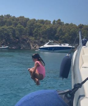 Jelisaveta Orašanin ćerka na Hvajima.jpg