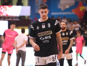 PARTIZAN_vs_MEGA_03.jpg