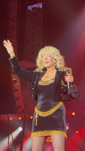 Lepa Brena (5).jpeg