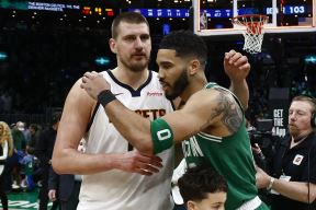 Nikola Jokić i Džejson Tejtum