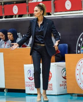 Selen Erdem (2).jpg