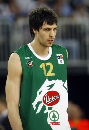 Nemanja Aleksandrov
