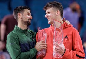 Novak Đoković i Jakub Menšik na turniru u Majamiju