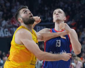 Majk Tobi i Marko Simonović na utakmici Bahčešehir - Gran Kanarija