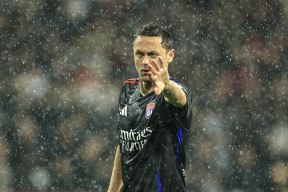 Nemanja Matić na utakmici Liona