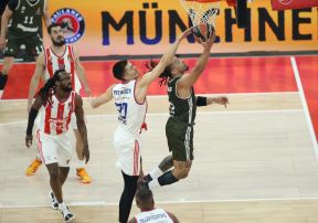BAYERN_vs_CRVENA_ZVEZDA_86.jpg